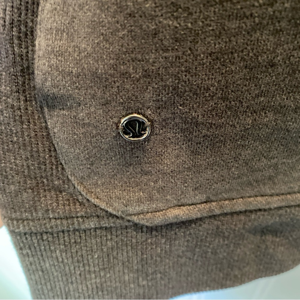 Lululemon Scuba Jacket Womens Size 4 Asymmetrical Zip Up Gray‎ - Picture 4 of 11